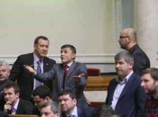 ОПОРА розповіла про роботу закарпатських мажоритарників у квітні
