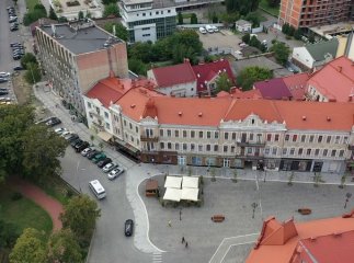 В Ужгороді на кілька днів перекриють рух на площі Шандора Петефі