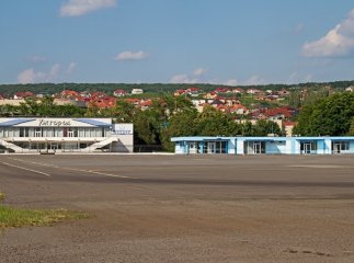Готелі, санаторії та туроператори Закарпаття ведуть важливі переговори: подробиці