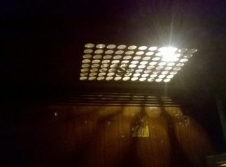 Ужгородці відмовляються оплачувати квитанції за світло у ліфті