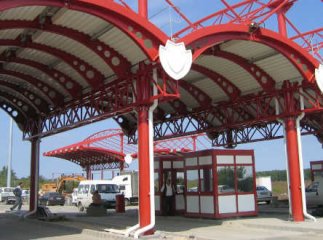 На КПП "Барабаш – Косино" виникли затримки з проїздом транспорту