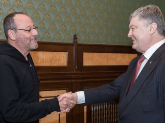 Жан Рено на зустрічі із Порошенком розповів, що вражений красою Карпат та озера Синевир
