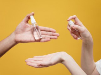 В Україні на період воєнного стану скасували карантинні зони