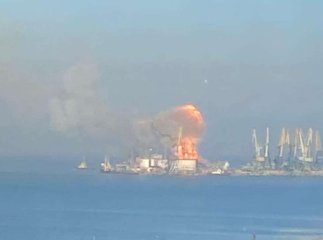 У Бердянську знищено великий десантний корабель окупантів