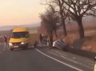 На Берегівщині автівка з’їхала у кювет