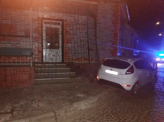 Голівудські пристрасті на вулицях Мукачева: поліцейські ганялись за прокурором, який, на їх думку, був п’яним