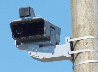 З якої відстані камери фіксують швидкість і водію можуть виписати штраф