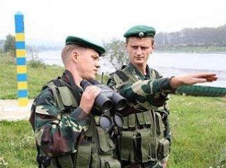 Прикордонники Мукачівського загону за допомогою приладу нічного бачення виявили трьох нелегалів