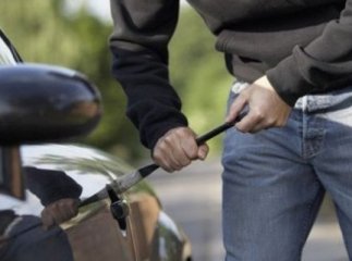 На Мукачівщині викрали авто киянина