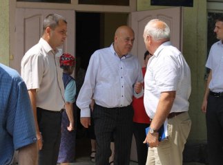 Очільник Закарпаття відвідав села, які найбільше постраждали від градобою