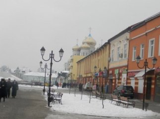 У Хусті прямо на вулиці помер чоловік