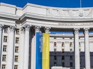 В МЗС пояснили, чому заборонили в’їзд в Україну угорському високопосадовцю