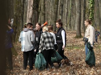 Понад 700 людей долучилися до "Екотолоки на Шахті" в Ужгороді Понад 700 людей долучилися до "Екотолоки на Шахті" в Ужгороді