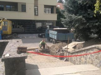 На вулиці Небесної Сотні в Ужгороді обмежено рух транспорту