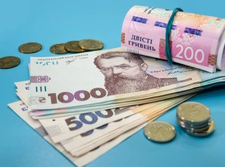 На картку тепер даватимуть від 570 до 1500 гривень більше: оголошено про зміни