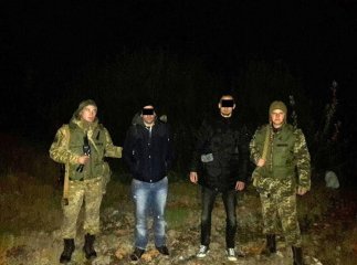 Прикордонники затримали двох нелегалів