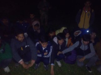 Велика кількість нелегалів намагалась прорвати кордон. Їх ловили близько десяти прикордонних нарядів