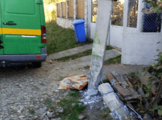 Трагічно загинула жінка, яка сиділа на лавиці біля власного будинку