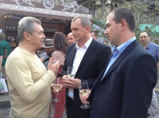 Делегація з Берегова відвідала "Міжнародний фестиваль гумору та вина з содою" у Ференцвароші