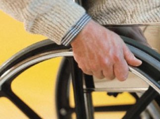 У Ужгородському міськвиконкомі обговорювали перешкоди, які виникають у людей з обмеженими фізичними можливостями