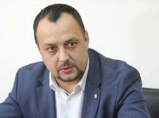 Володимир Чубірко готовий заплатити півмільйона гривень особам, які підпалили його авто