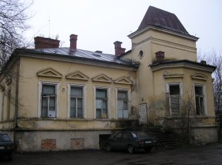 На власника історичної будівлі в Мукачеві суд наклав зобов’язання