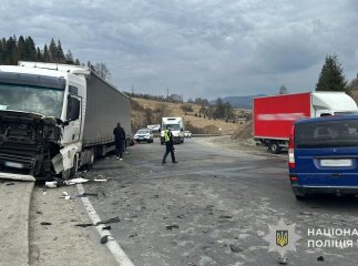 Закарпатець скоїв аварію на трасі Київ-Чоп
