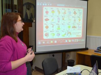 Мукачівські чиновники окрім англійської мови вивчатимуть і угорську