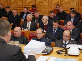 Депутати від "КМКС" Партія Угорців України" просять гроші на добудову дитсадка