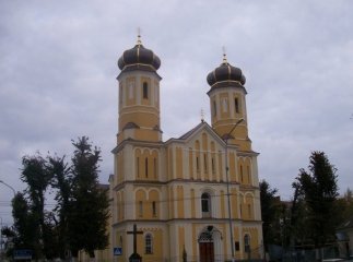 З’явилась інформація, як служитимуь недільні літургії у храмах Закарпаття