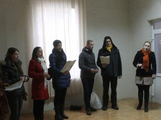 До пацієнтів Мукачівського військового шпиталю завітали колядники