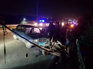 Автомобіль поліції зіткнувся з підводою: постраждала дитина