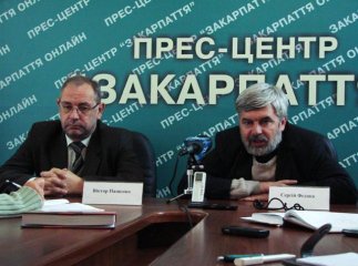 Порошенко передав контроль над усіма органами влади "Єдиному Центру", – експерт про заміну усіх голів РДА у Закарпатті
