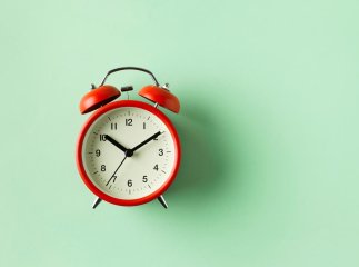 Коли переводять годиннники на зимовий час 2024