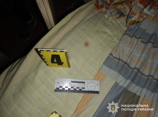 У Мукачеві чоловік вдарив знайому ножем