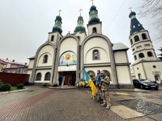 Мукачівська громада провела в останню путь полеглого військового