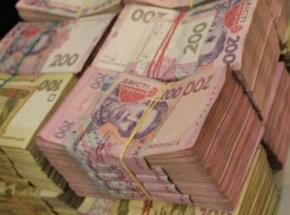 На новітню апаратуру для фізіотерапії Мукачівська ЦРЛ отримала 830 тисяч гривень
