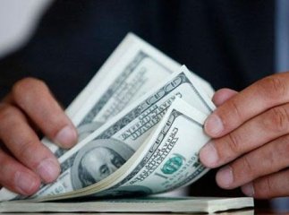 Спіймали "на гарячому": прикордонник вимагав хабар