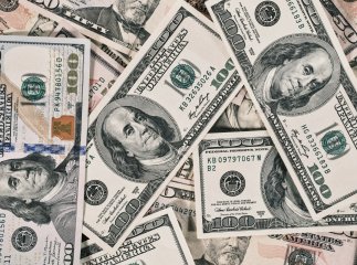 Курс валют в обмінниках: скільки коштує долар та євро 26 травня