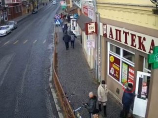 Мукачівські правоохоронці затримали "аптечного" крадія