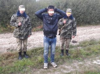На Берегівщині прикордонники затримали нелегала з Індії