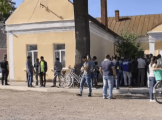 Жителі Ракошина повстали проти ромів із сусіднього села через постійні крадіжки та погрози останніх