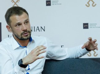 Чи піднімуть зарплати вчителям