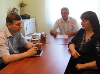 В Лукові провів прийом громадян заступник начальника Іршавського райвідділу міліції Мирон Лещишин