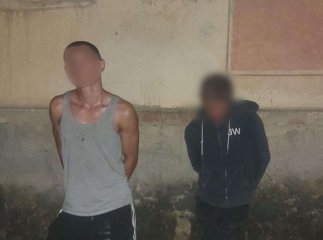 Патрульні затримали «на гарячому» двох зловмисників