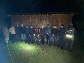 Організатору незаконного переправлення осіб через кордон обрали запобіжний захід