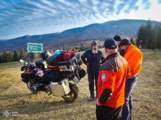 Рятувальникам довелось допомагати туристу з Чехії: що трапилось з чоловіком на Закарпатті