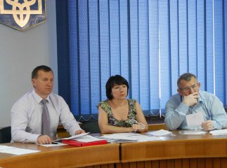 В Ужгороді демонтують частину тераси "Львівської майстерні шоколаду"