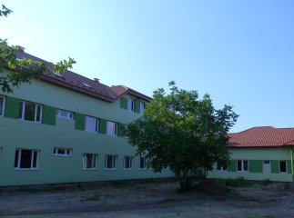 За фінансові махінації при будівництві першого на Закарпатті хоспісу судитимуть директора та інженера технагляду одного з товариств