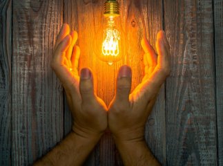 Графік відключень на 4 грудня: коли в четвер вимикатимуть світло